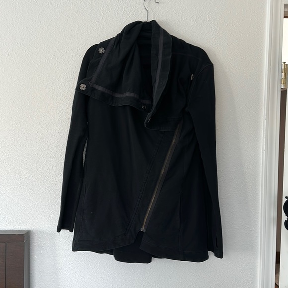 lululemon athletica Jackets & Blazers - Lululemon Yoga Wrap